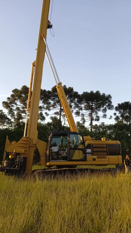 Construindo bases seguras, com tecnologia e tradição.